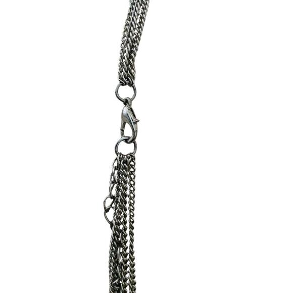Silvertone and Black Beaded Tiered Necklace 22-25 Inches Lobster Clasp - Picture 5 of 6